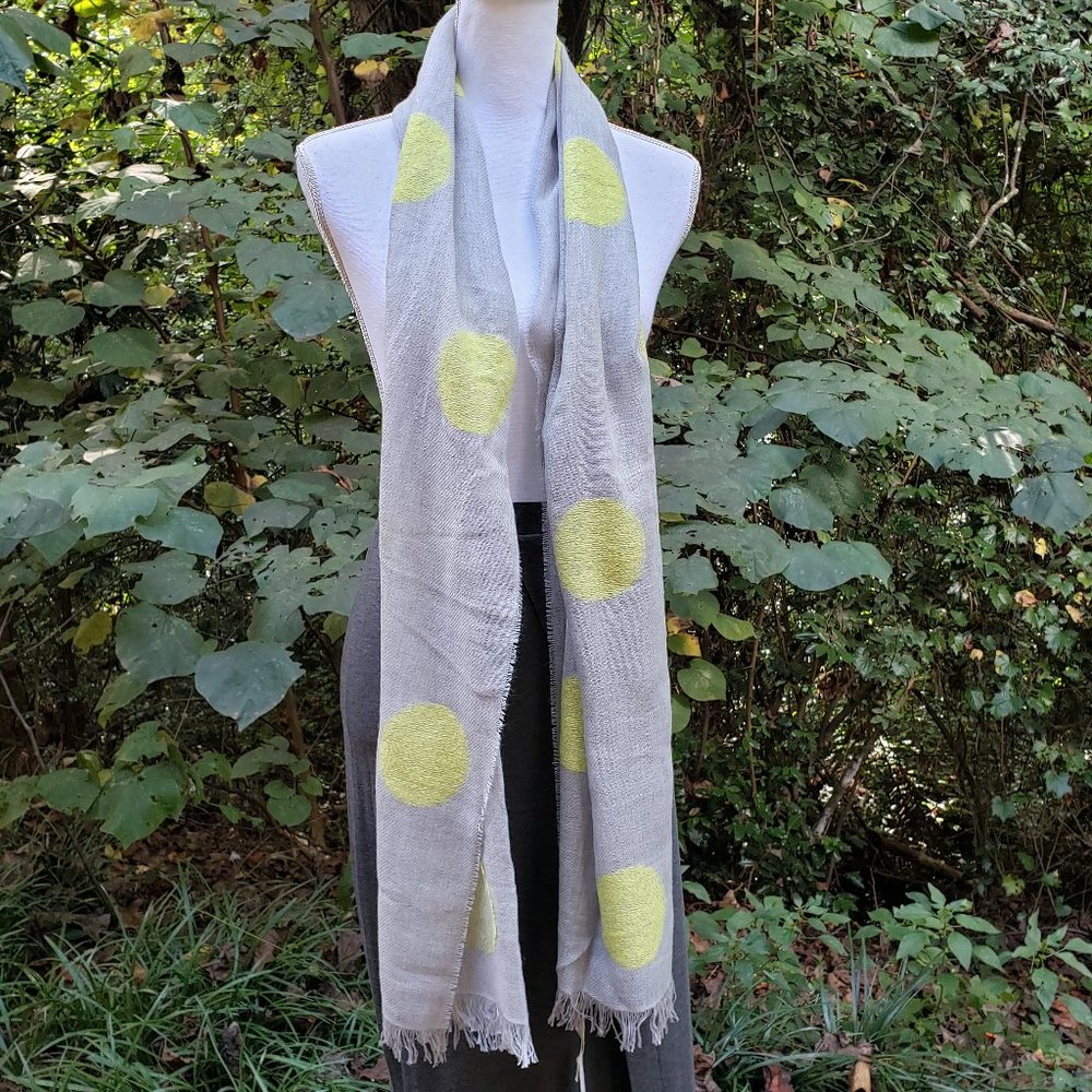 TALBOTS Fringed Lightweight Scarf in Grey with Chartreuse Dots Brand New NWT